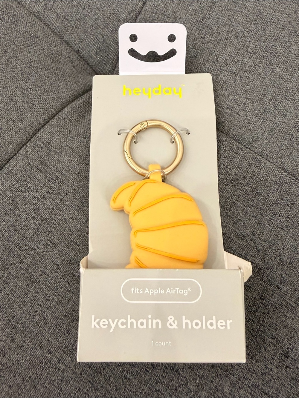 HEYDAY Croissant Keychain and Holder